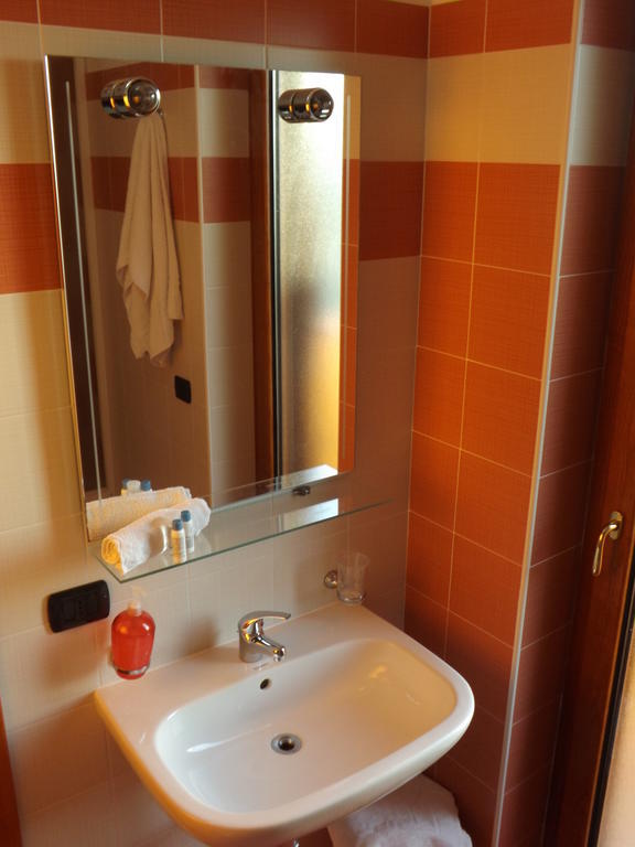 Bed & Breakfast La Villetta Botricello Bilik gambar